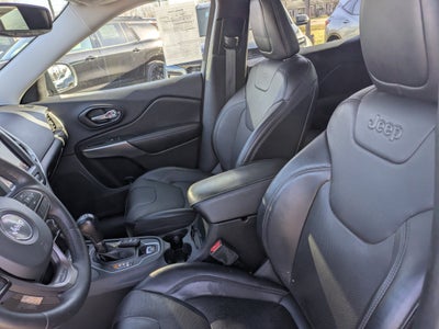 2022 Jeep Cherokee Latitude Lux