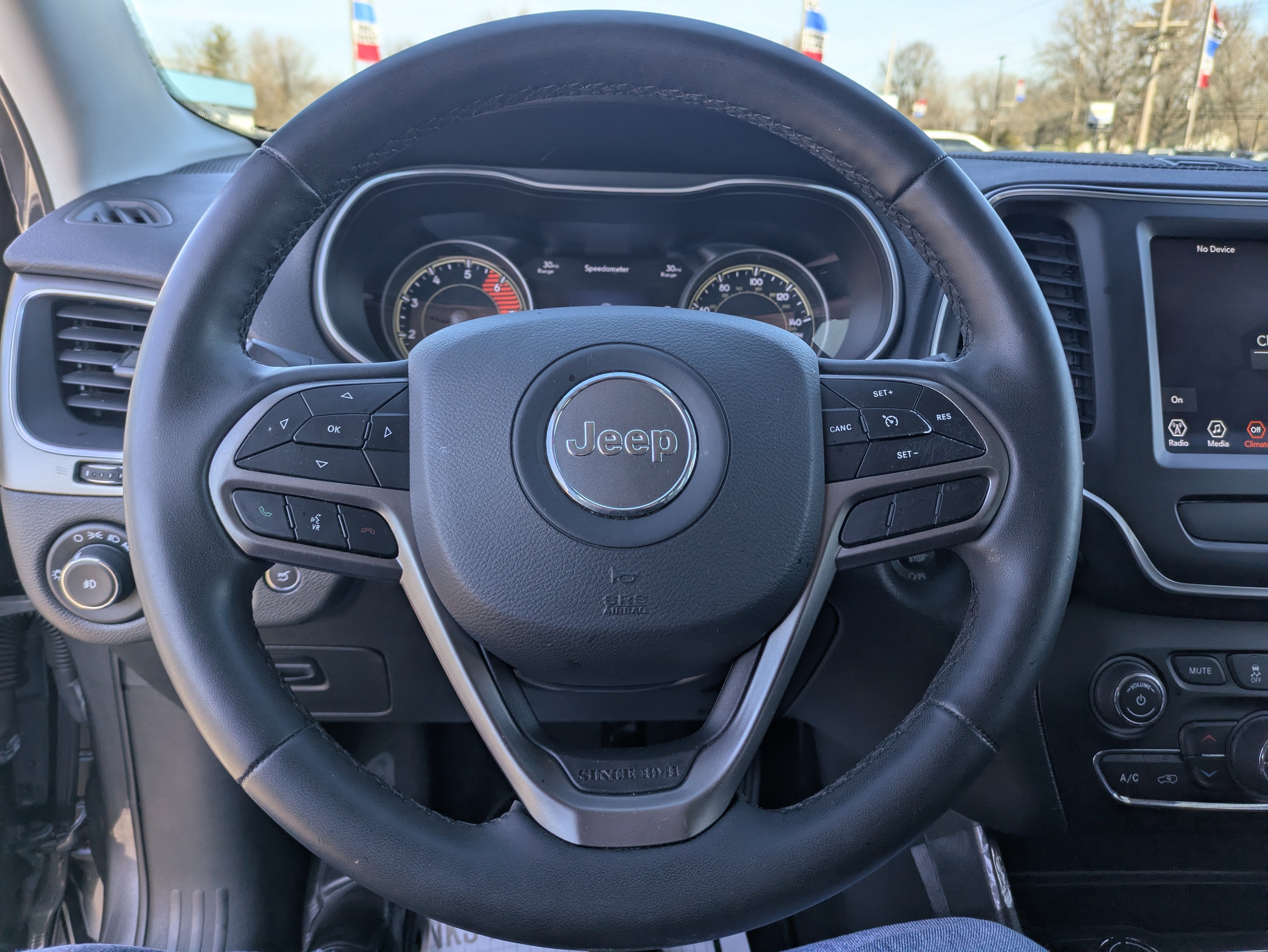 2022 Jeep Cherokee Latitude Lux