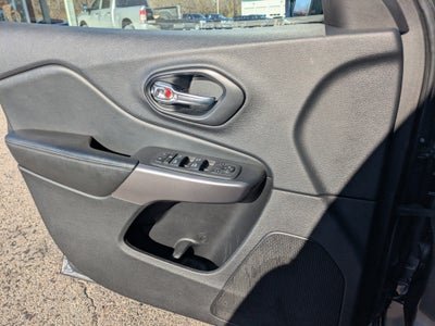 2022 Jeep Cherokee Latitude Lux