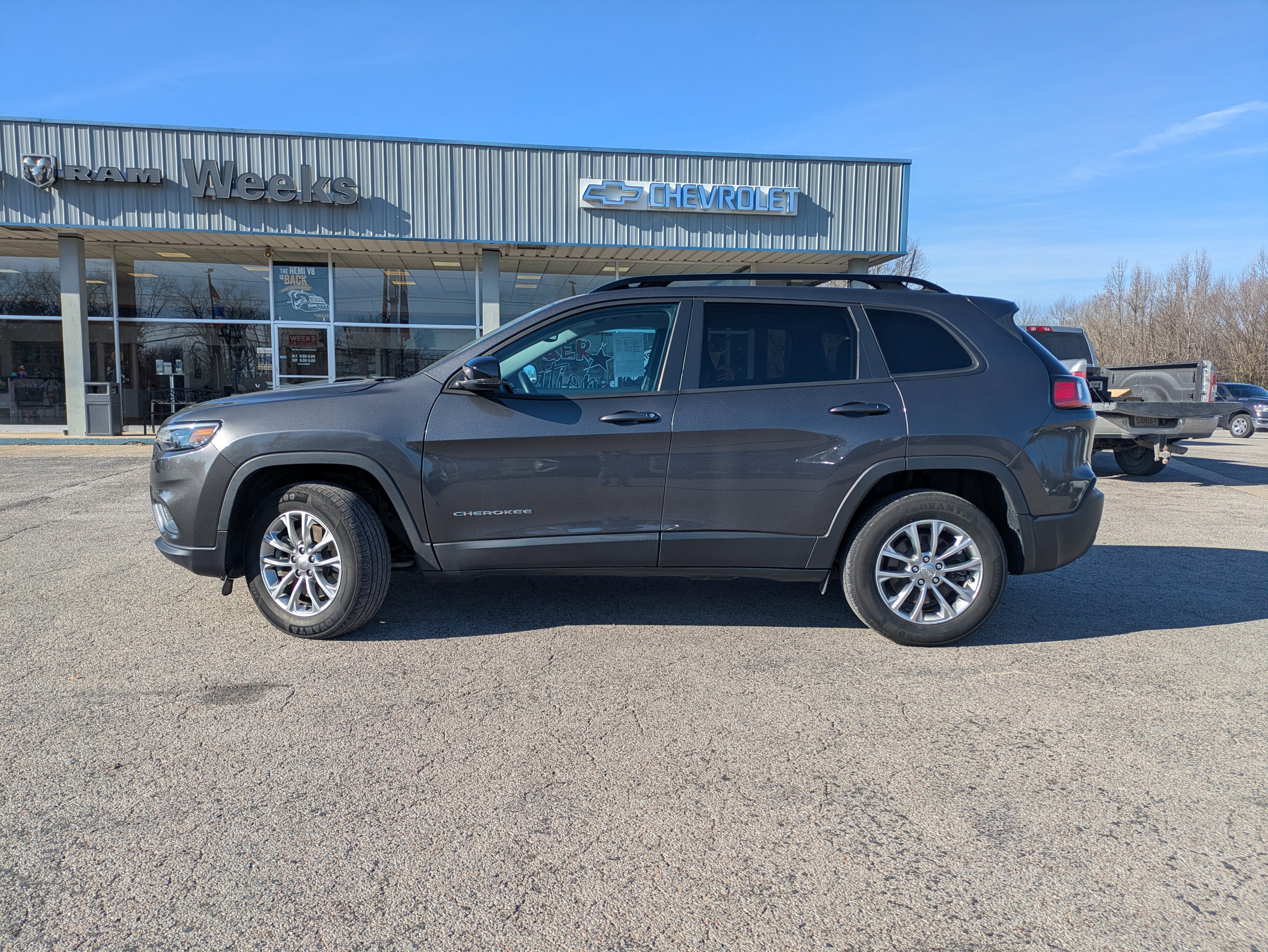 2022 Jeep Cherokee Latitude Lux