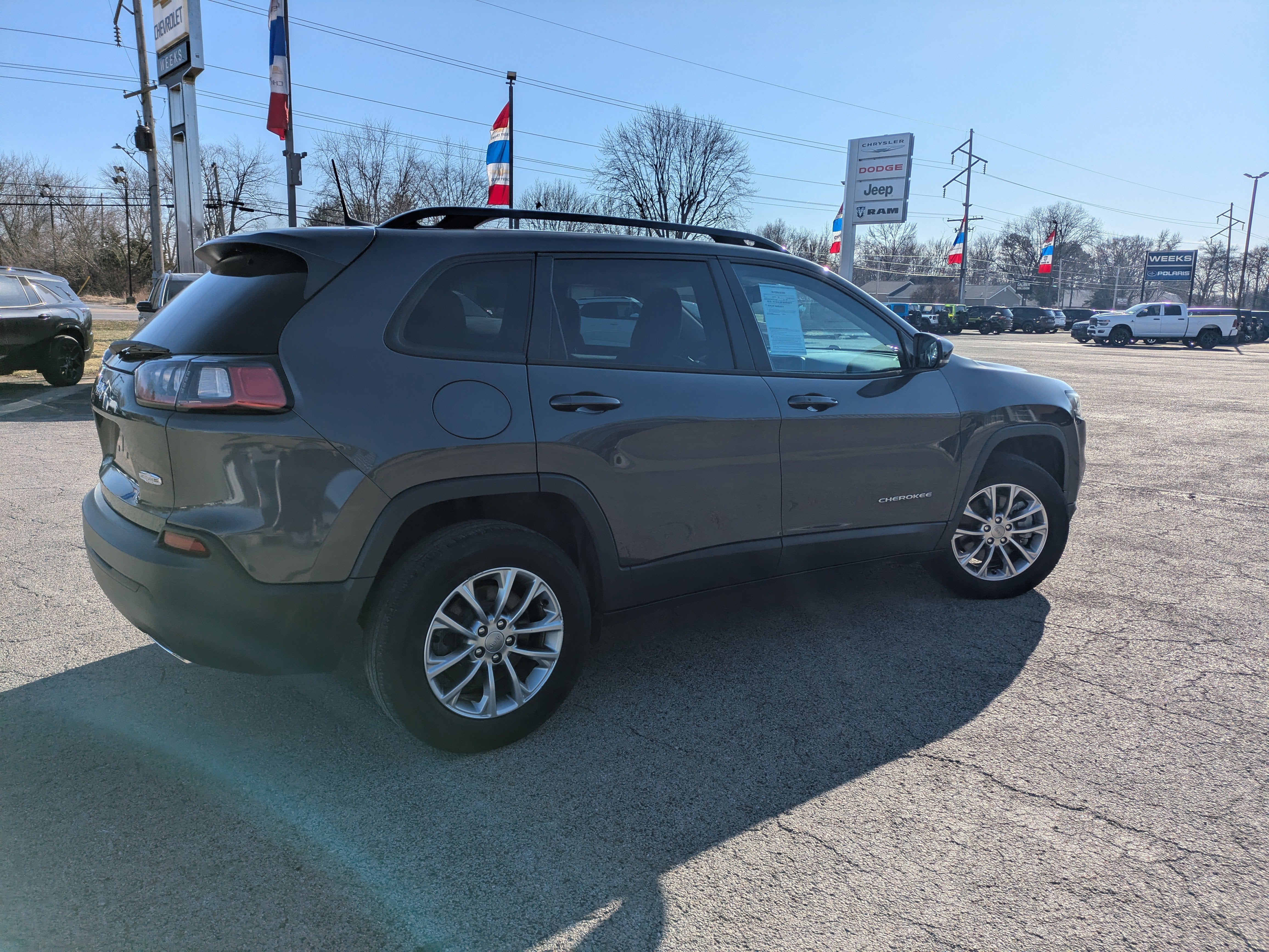 2022 Jeep Cherokee Latitude Lux