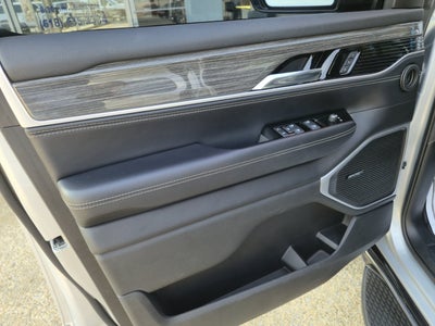 2022 Jeep Wagoneer Series II