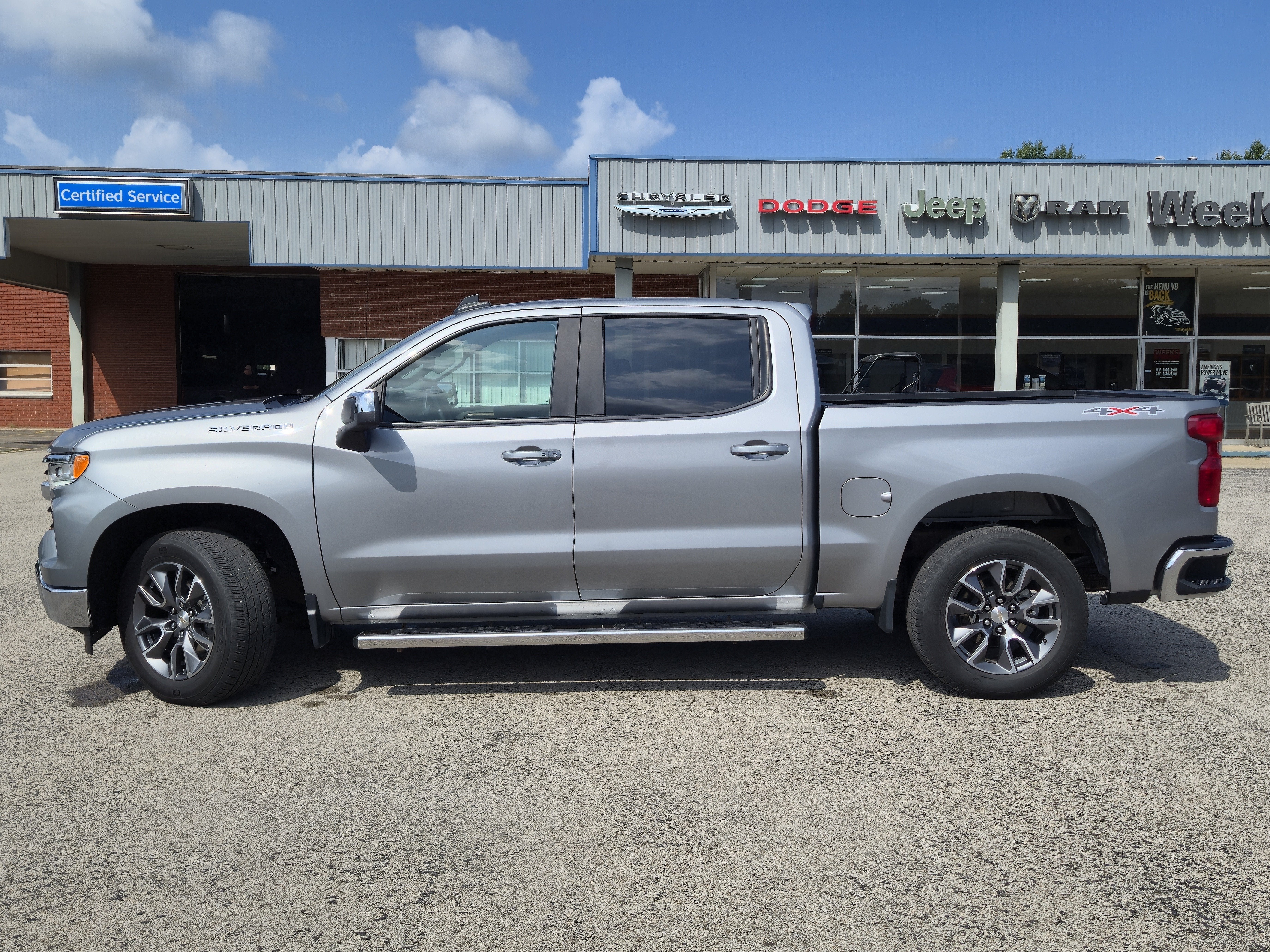 2023 Chevrolet Silverado 1500 LT