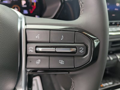 2025 Chevrolet Colorado WT/LT