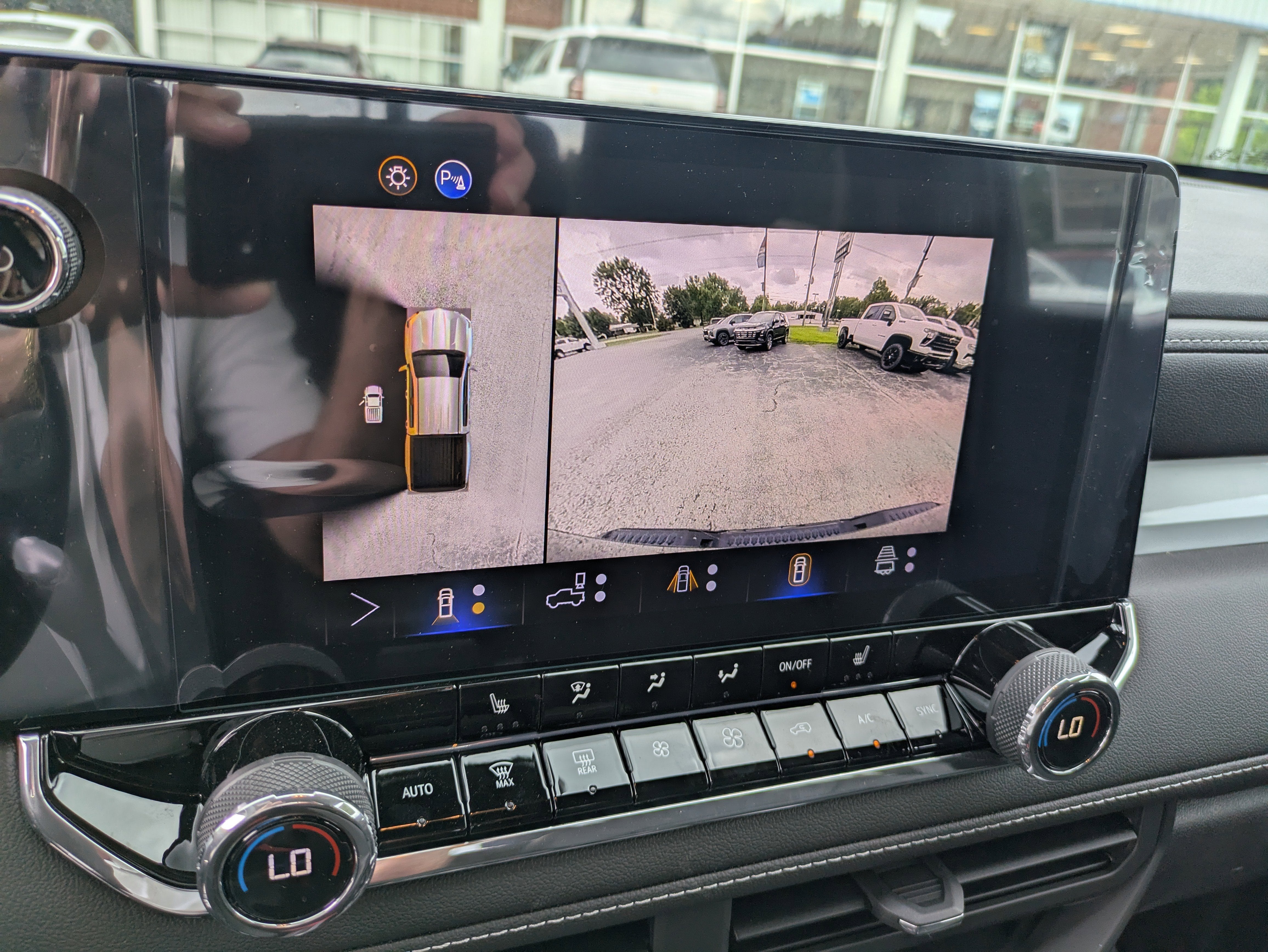 2025 Chevrolet Colorado WT/LT