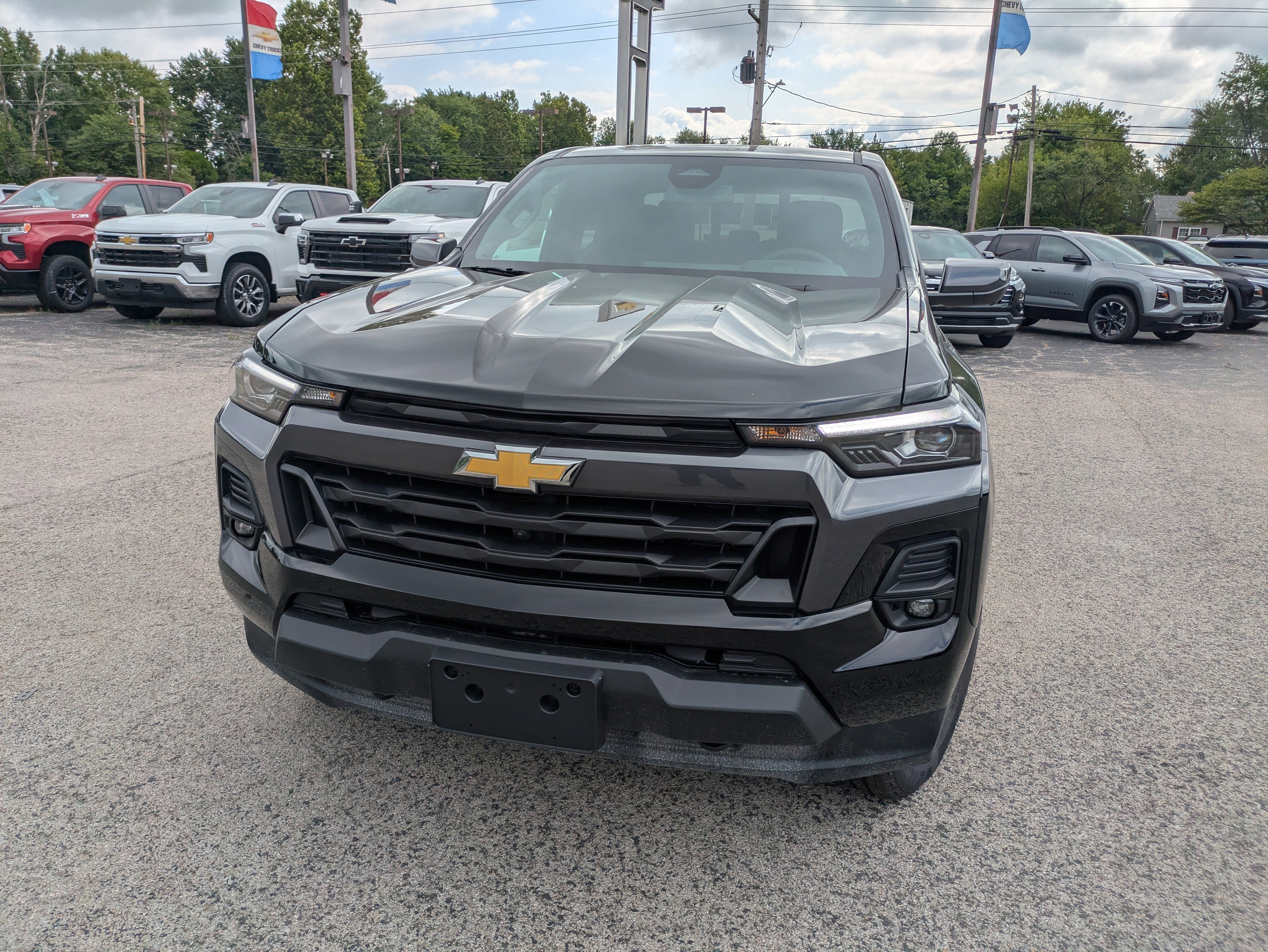 2025 Chevrolet Colorado WT/LT