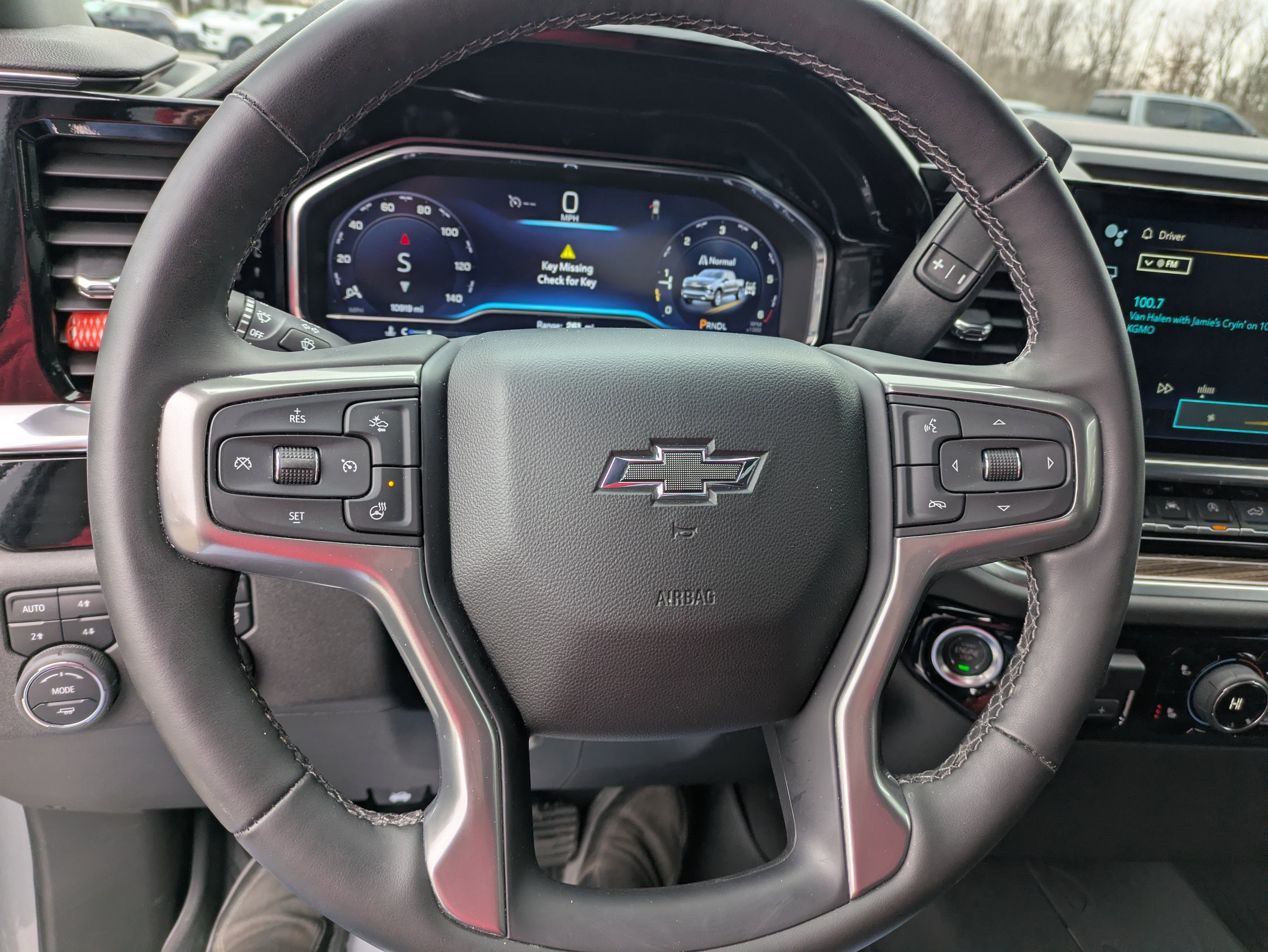 2025 Chevrolet Silverado 1500 RST