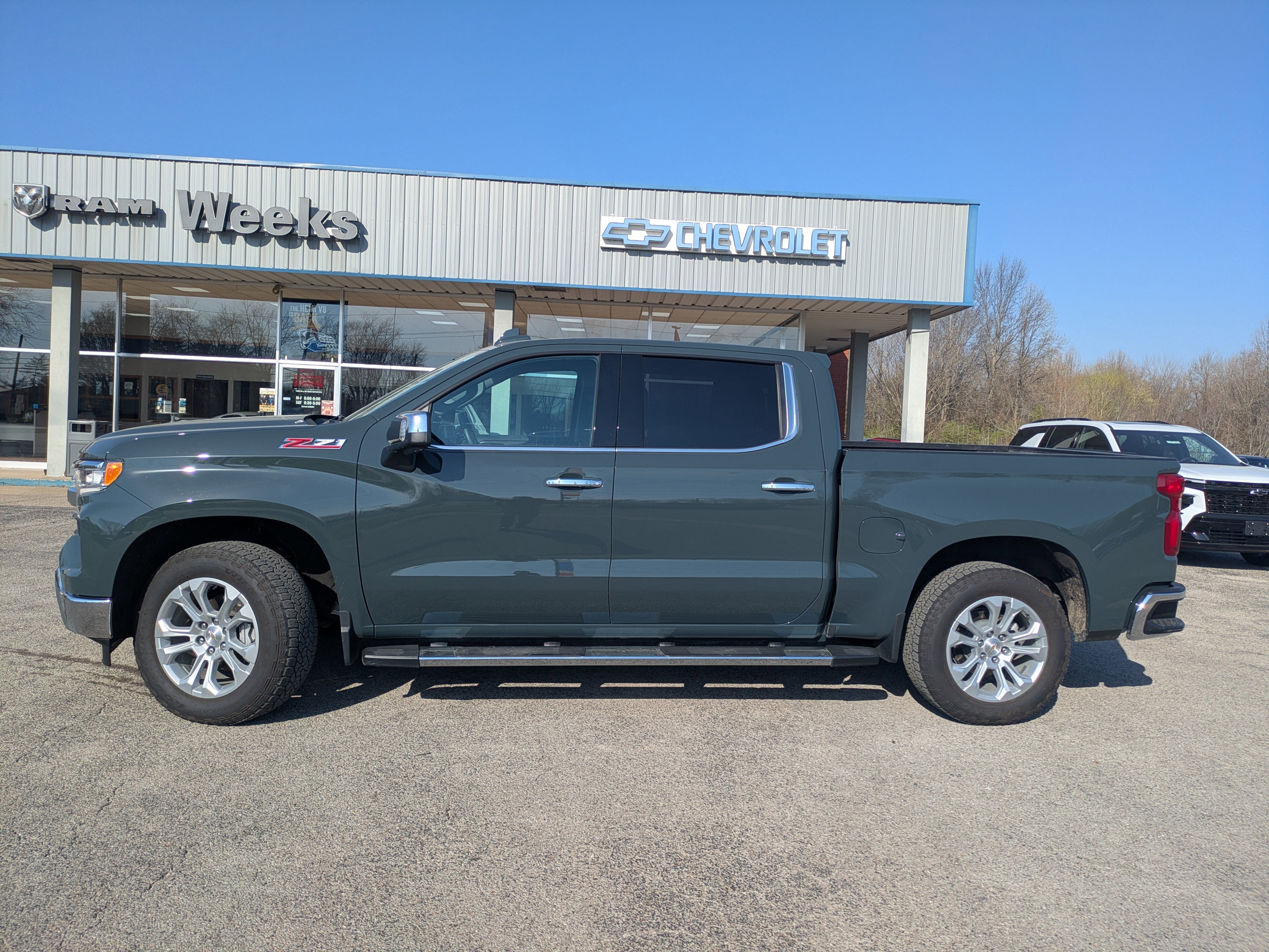 2025 Chevrolet Silverado 1500 LTZ