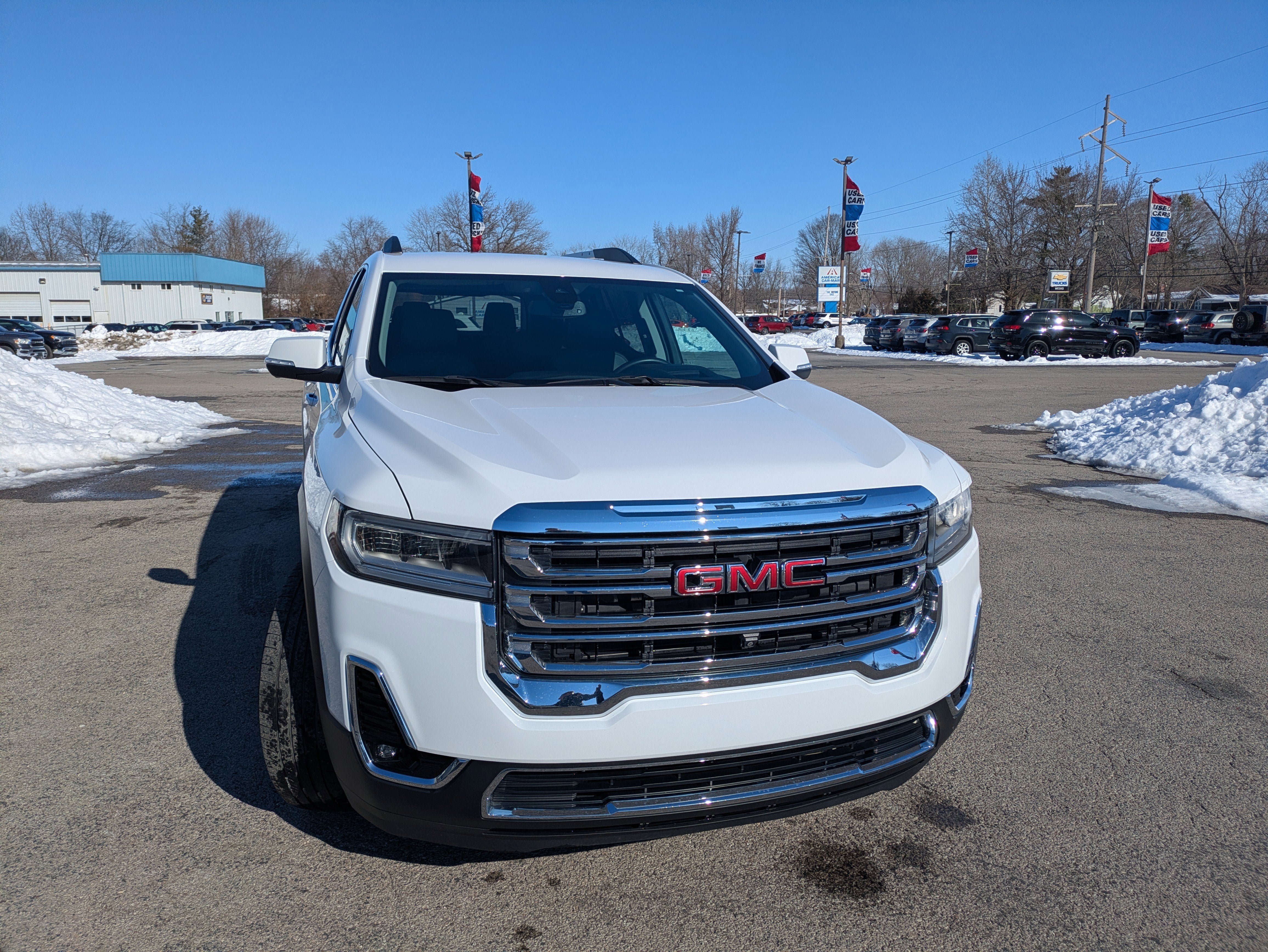 2023 GMC Acadia SLT