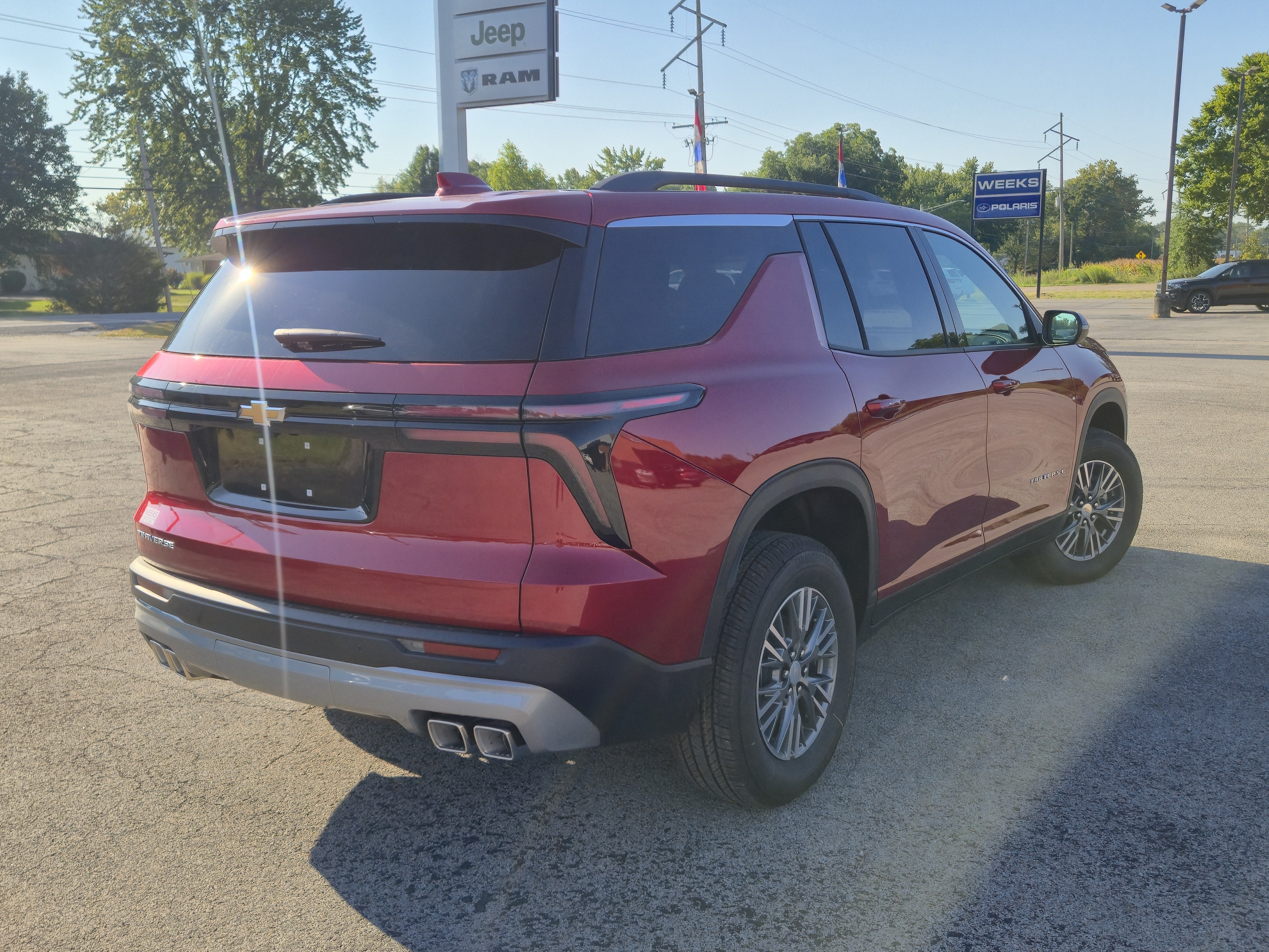 2027 Chevrolet Traverse LT