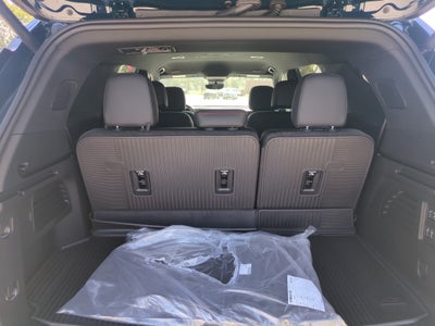 2027 Chevrolet Traverse RS