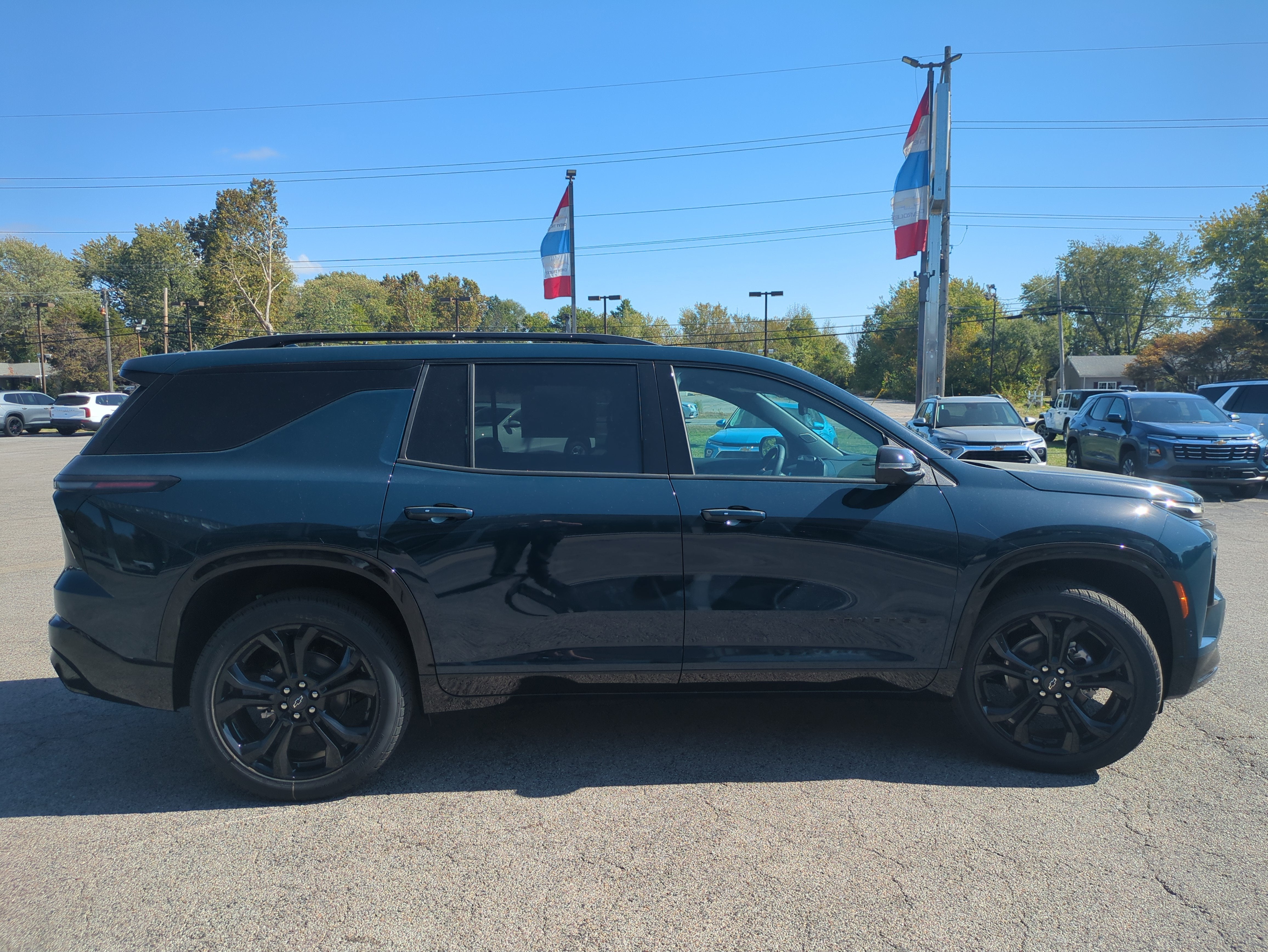2027 Chevrolet Traverse RS