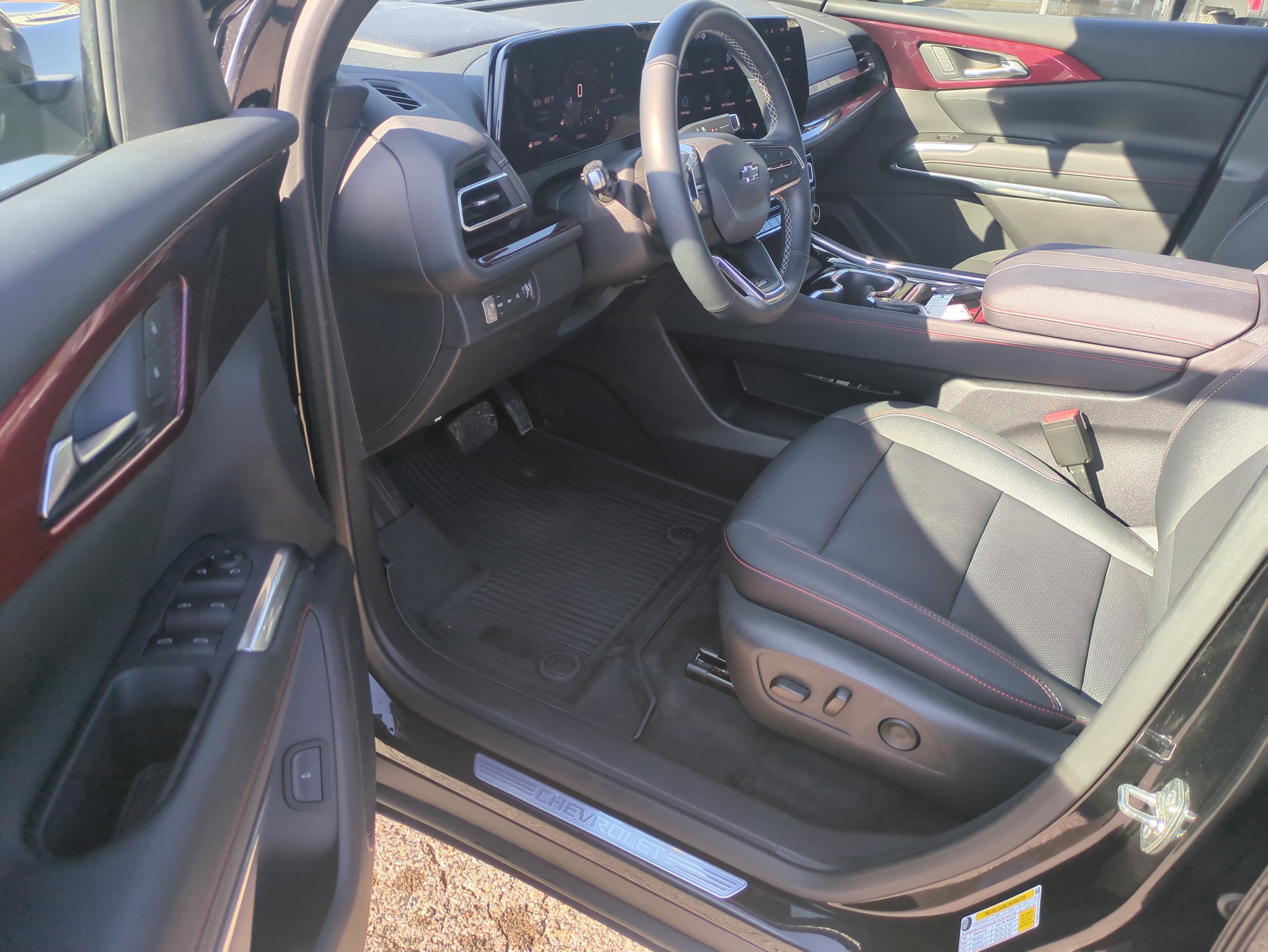 2025 Chevrolet Traverse Z71