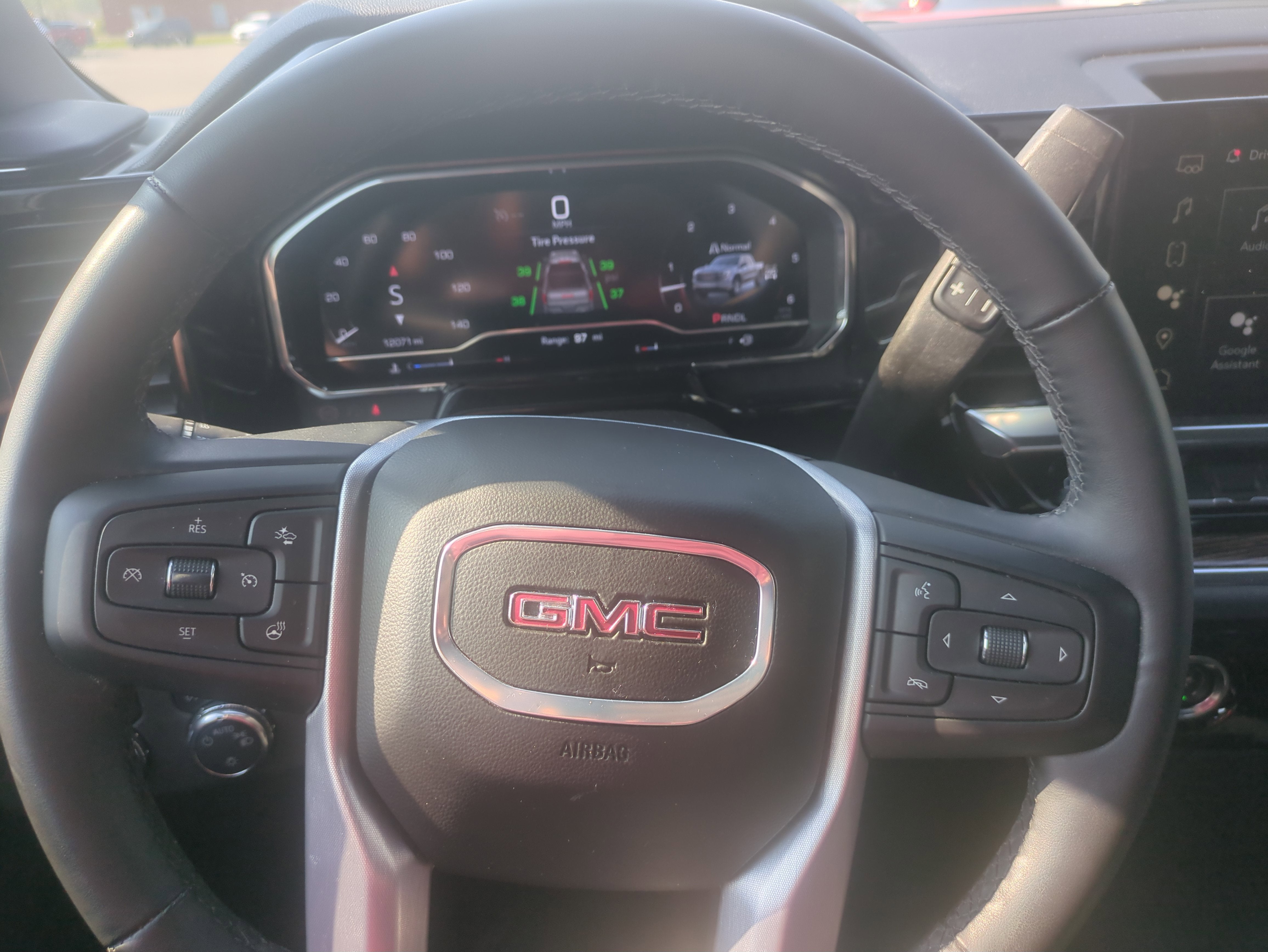 2024 GMC Sierra 1500 SLE