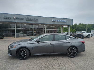 2024 Nissan Altima 2.5 SR
