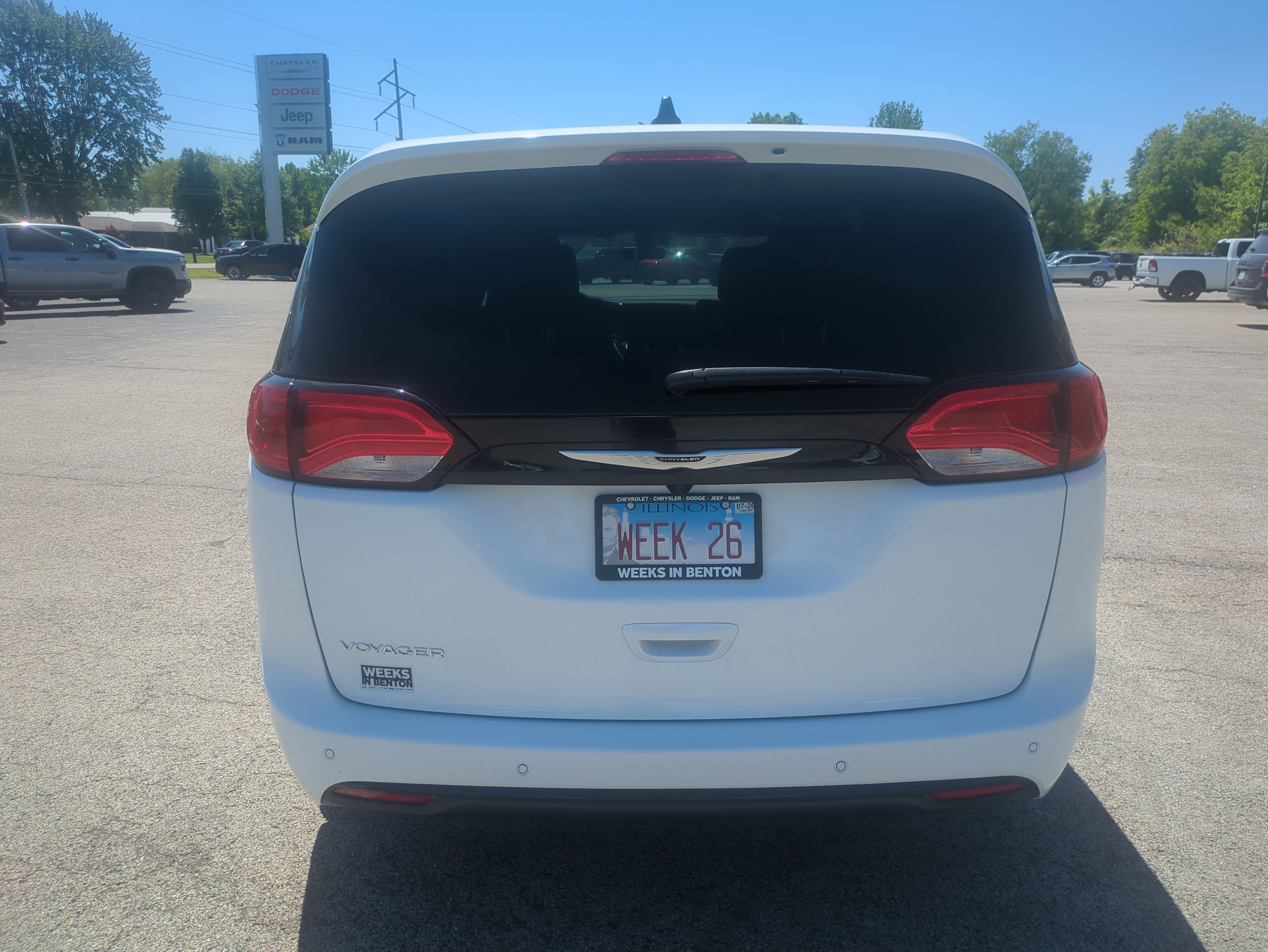 2026 Chrysler Voyager LX
