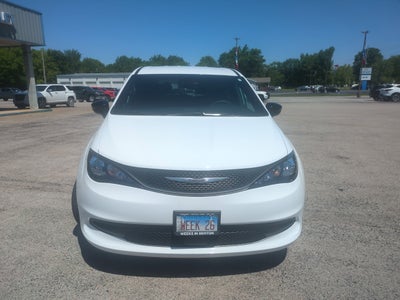 2026 Chrysler Voyager LX