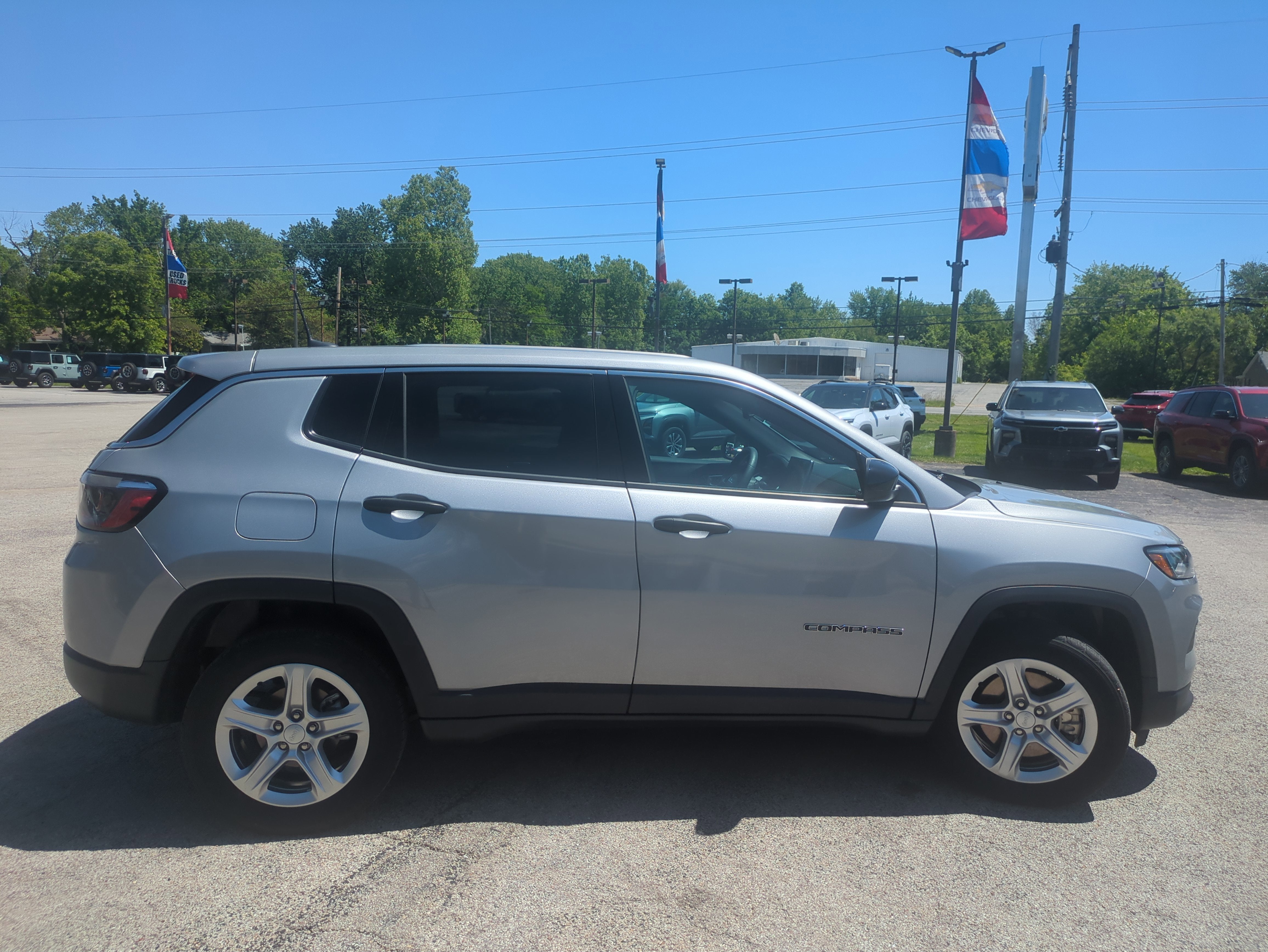 2023 Jeep Compass Sport