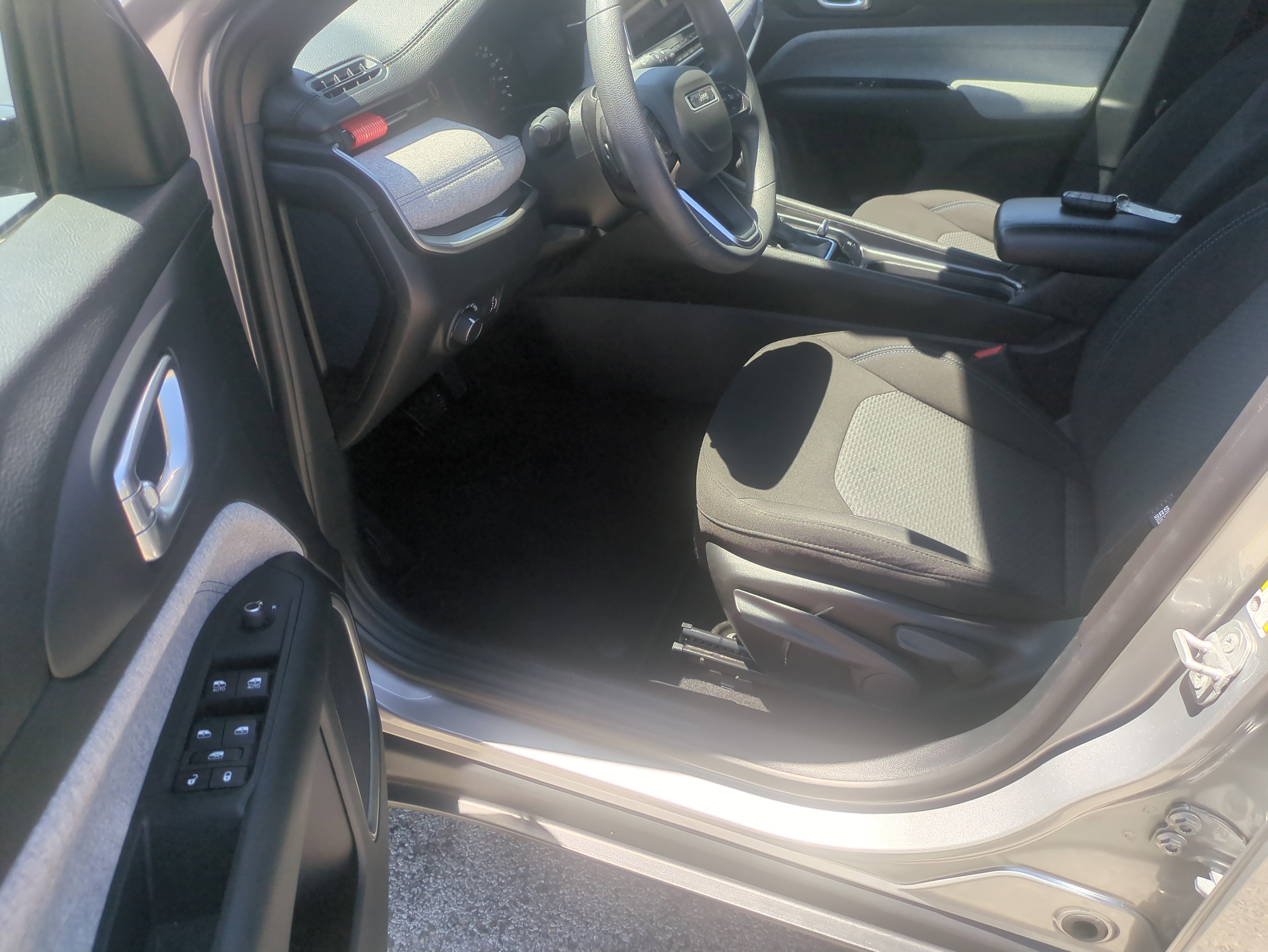 2023 Jeep Compass Sport