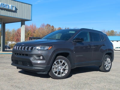 2024 Jeep Compass Latitude Lux