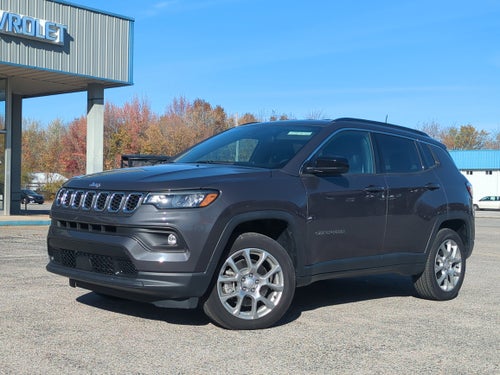 2024 Jeep Compass Latitude Lux