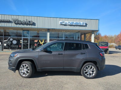 2024 Jeep Compass Latitude Lux