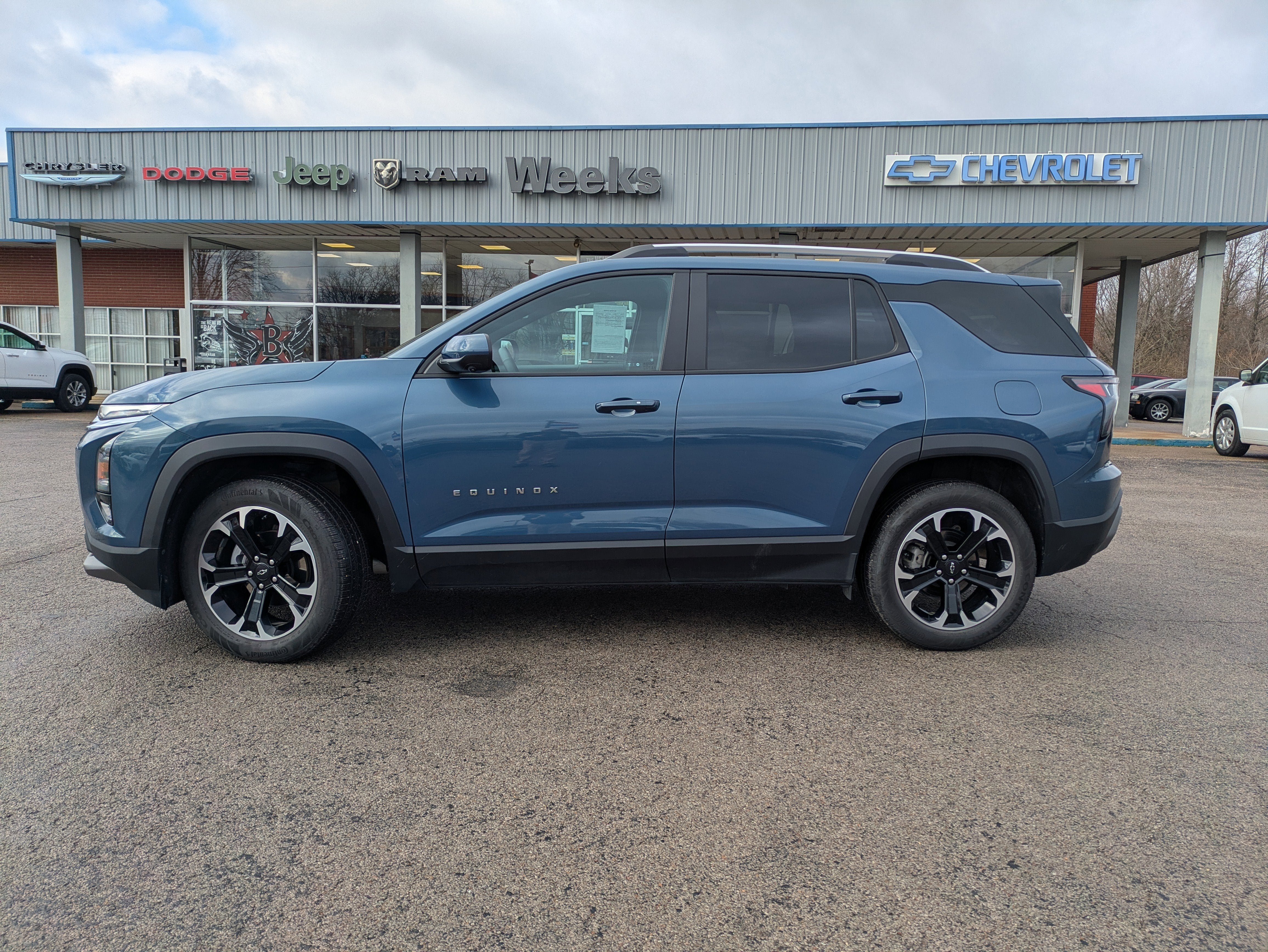 2025 Chevrolet Equinox LT