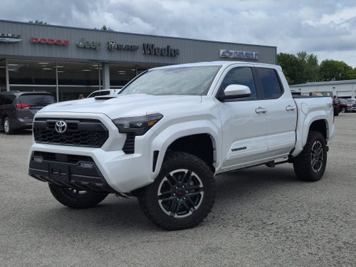 2025 Toyota Tacoma 4WD SR