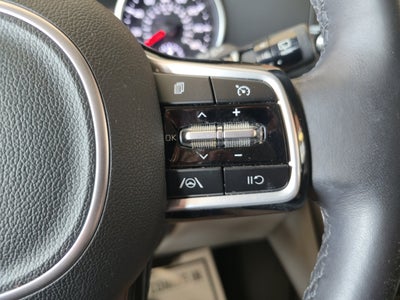 2023 Kia Carnival LX