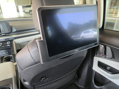 2023 Kia Carnival LX