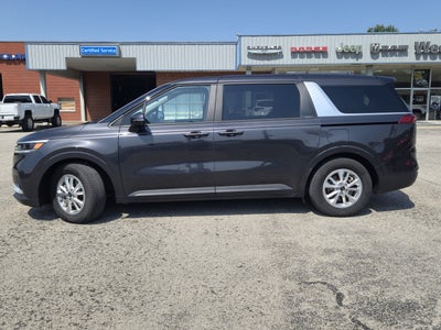 2023 Kia Carnival LX