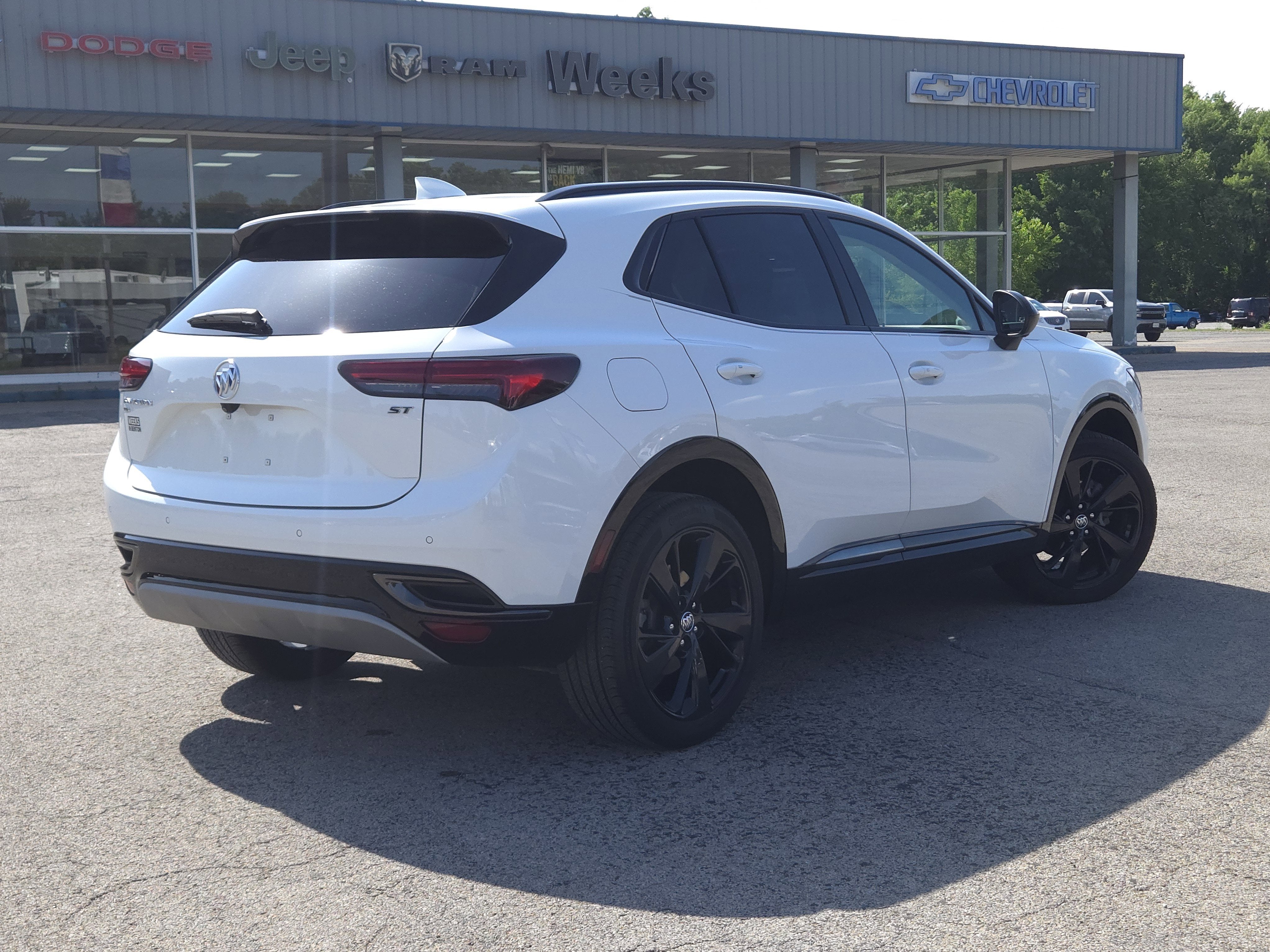 2023 Buick Envision Essence