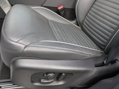 2024 Land Rover Discovery Dynamic SE