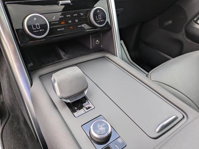 2024 Land Rover Discovery Dynamic SE